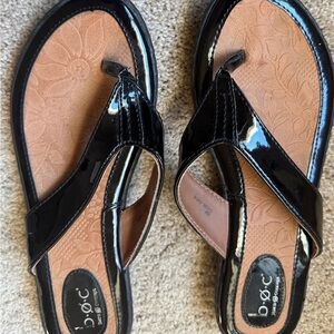 Black Women's Sandals - flip flops